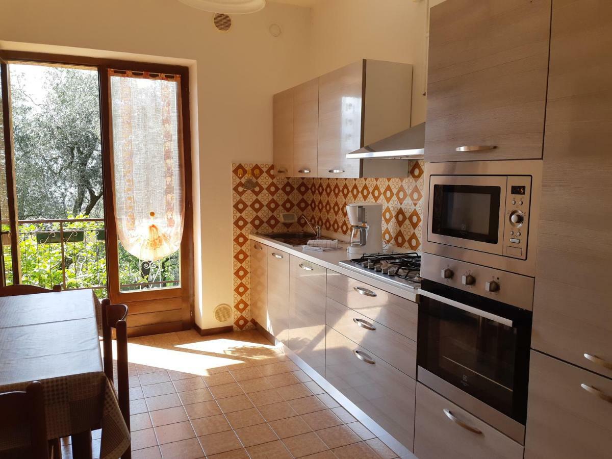 Casa Vacanze Ester برنزوني سول جاردا المظهر الخارجي الصورة